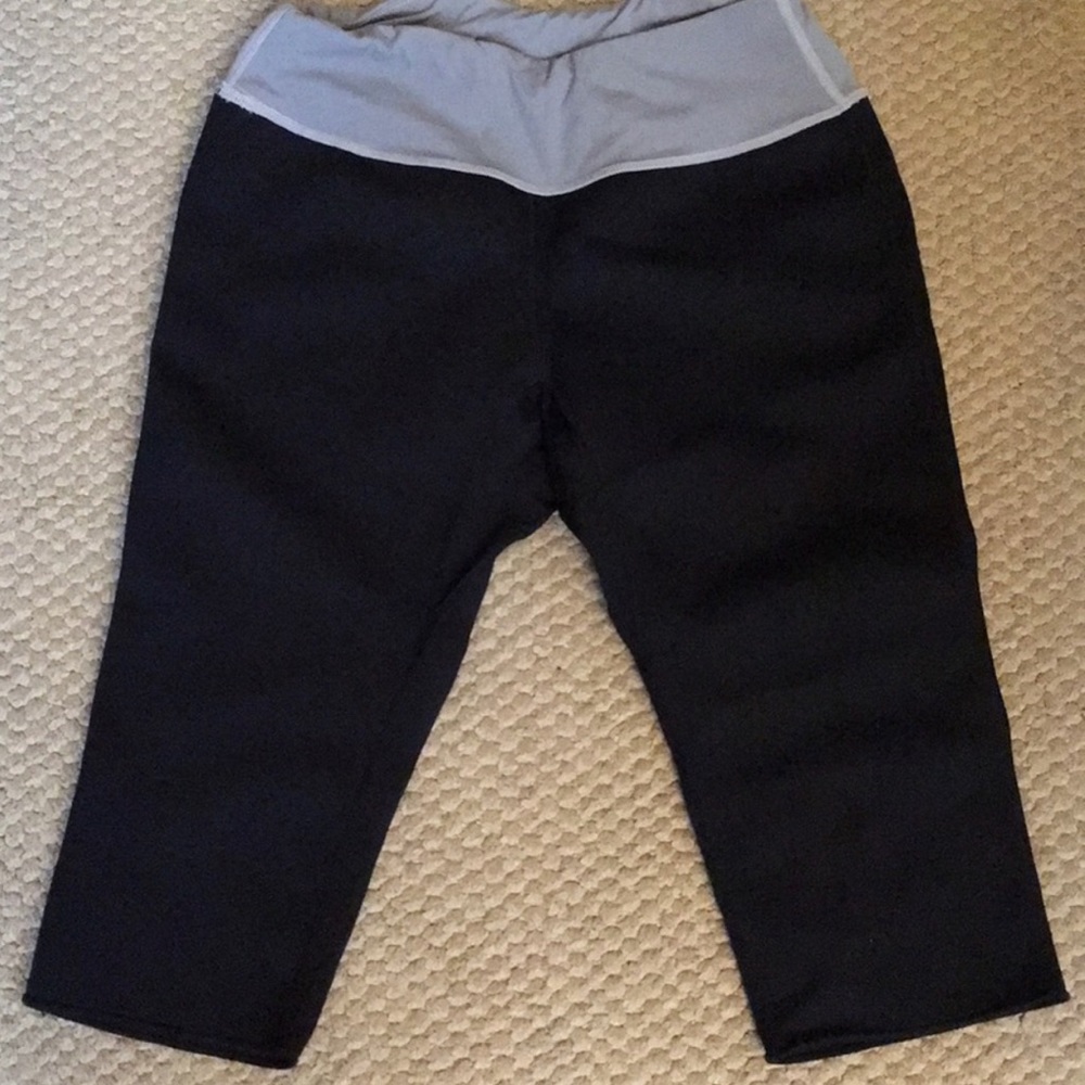 Neoprene Capris